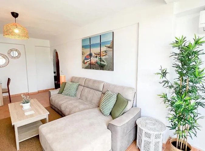 Spacious Apartment In The Center Of Torremolinos