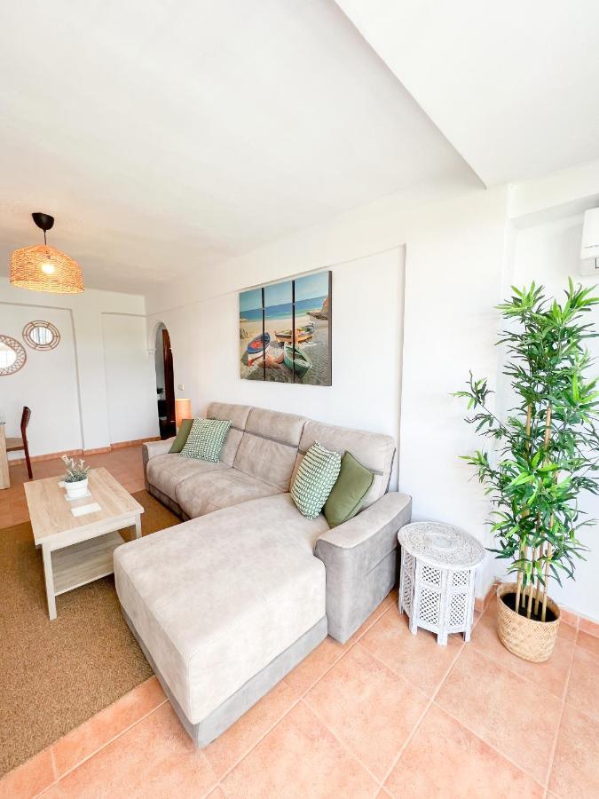 Apartment Spacious In The Center Of *