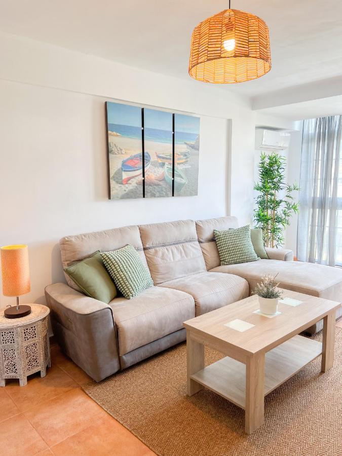 Apartment Spacious In The Center Of *